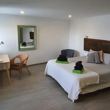Typical Canarian House With Fabulous Sea Views Feriehus
