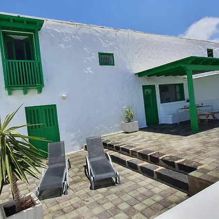 Typical Canarian House With Fabulous Sea Views Feriehus