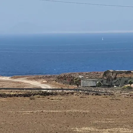 Ferienhaus Typical Canarian House With Fabulous Sea Views *