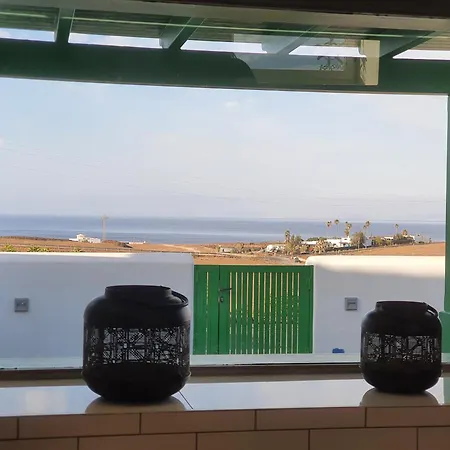 Typical Canarian House With Fabulous Sea Views Ferienhaus